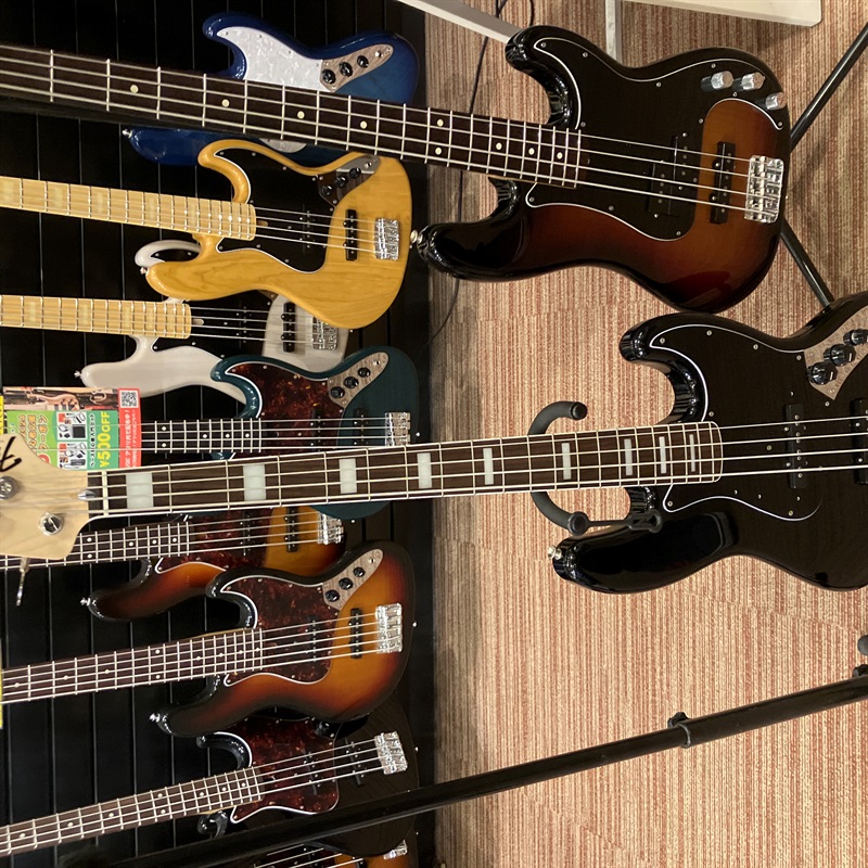 Fender Made in Japan FSR Traditional 70s Jazz Bass Blackの画像